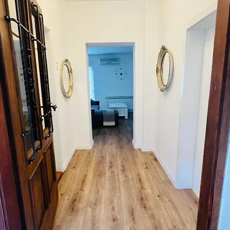 Apartman Neda Vinkovci Exterior photo